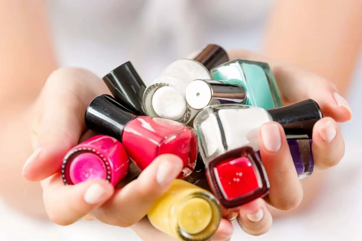 Shellac vs OPI Gel Color: Which is Better?
