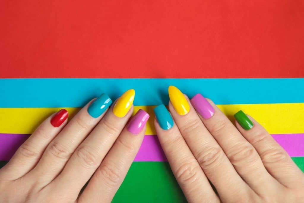 8 Best Nail Shapes that Looks Good on Short Nails