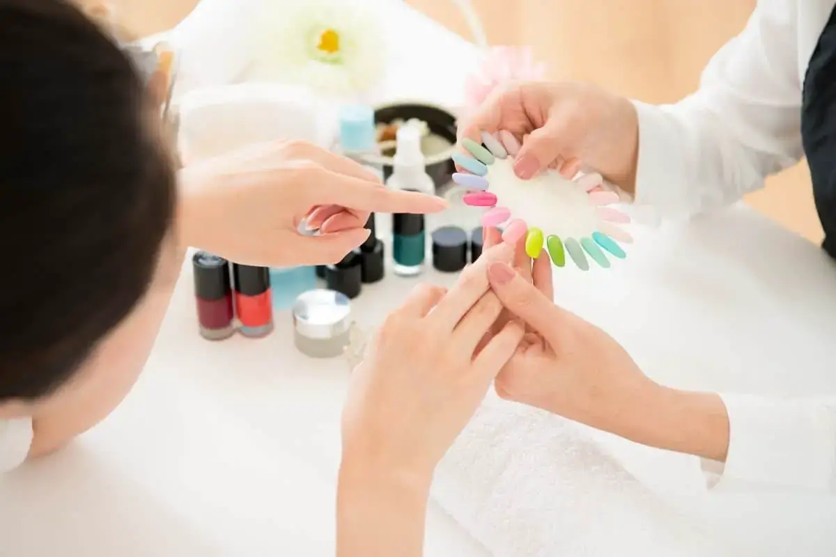 How To Do Your Nails In Shellac Without A Uv Light Makeuprestart Com