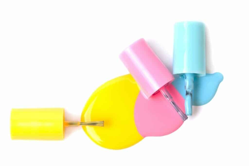 This Is What Causes Shellac To Discolor