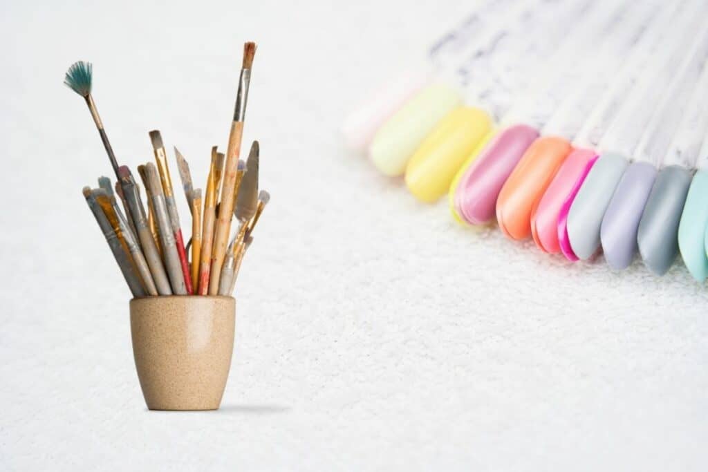 Can a Normal Paintbrush Be Used for Acrylic Nails?
