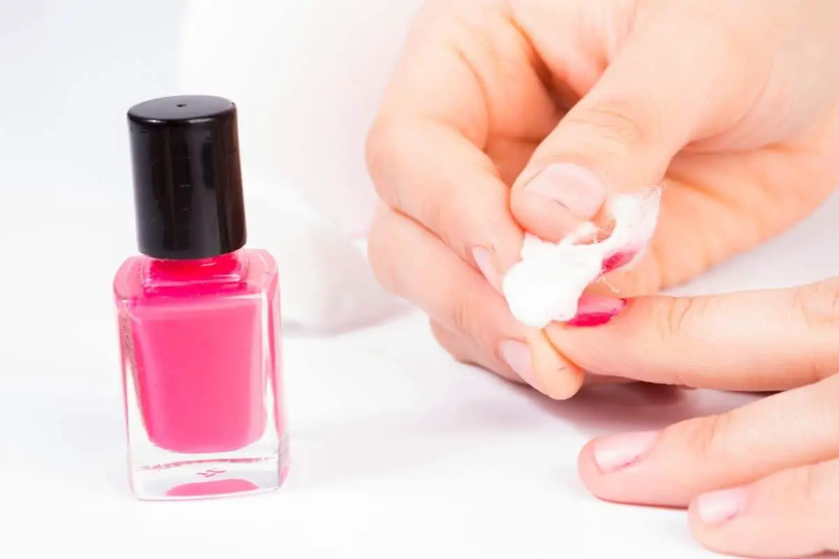 Three Ingredients You Will Find in Most Nail Polish Removers